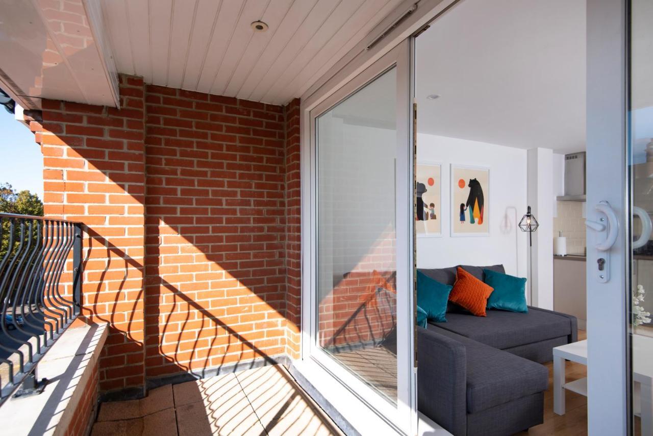 Elm View - 2 Bedroom 2 Bathroom Apartment With Parking In Central Southsea, Portsmouth Bagian luar foto